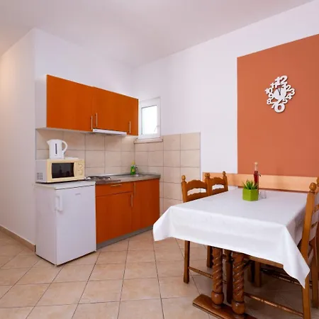 Apartments Mat Mlini Exterior photo