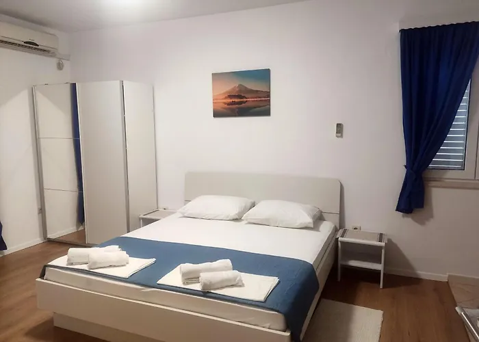 Apartments Mat